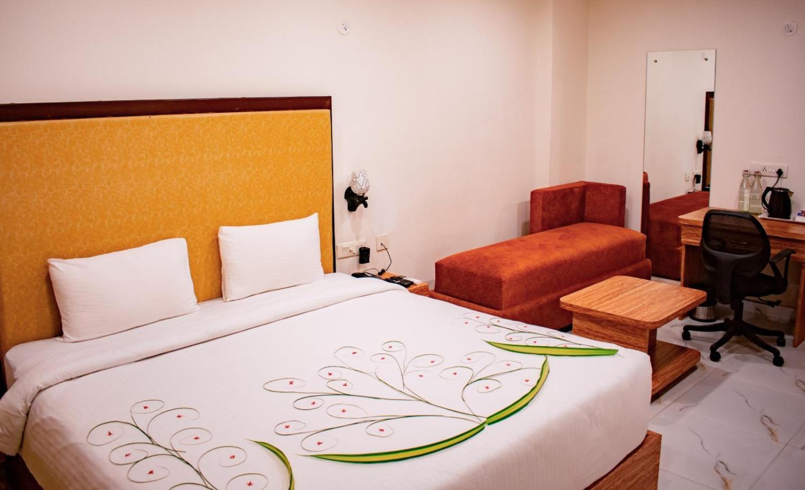 Seven Hills Hotel Puri Esterno foto